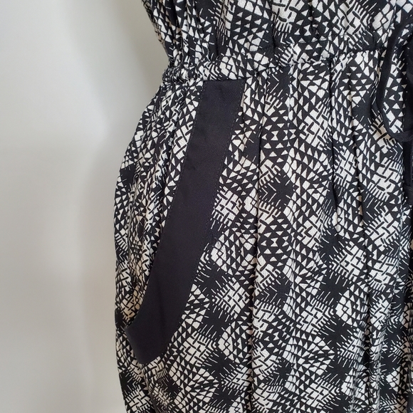 Black/White Xhilaration Romper - Size M (NWT) - Picture 11 of 12